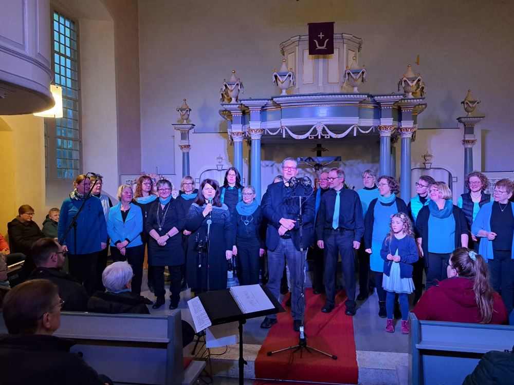 Christian Appun dankt dem Chor, Foto: G.
Mirwald Christian Appun dankt dem Chor, Foto: G. Mirwald